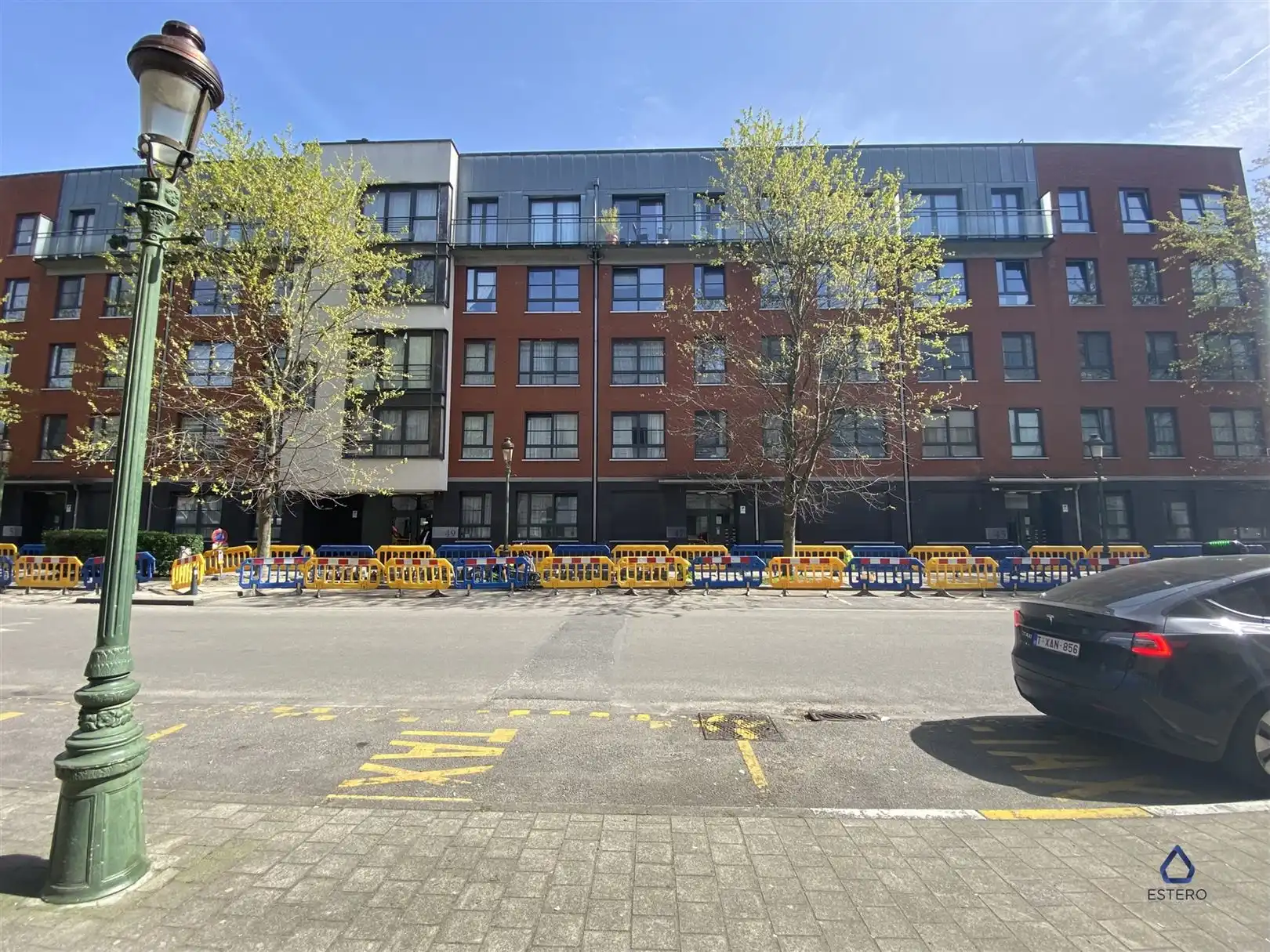 Prachtig 2 slpk appartement met zonnig terras foto 14