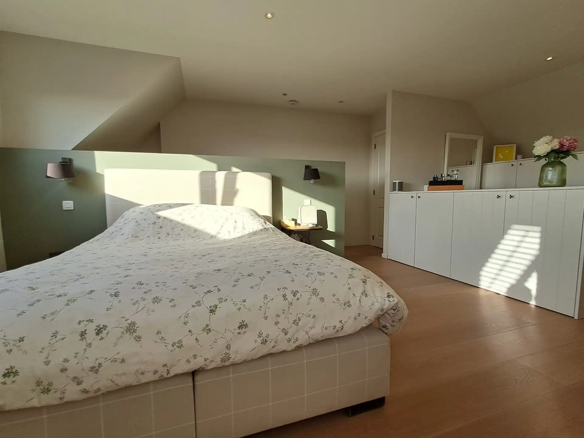 Appartement met ruime terras op topligging in Merchtem foto 11