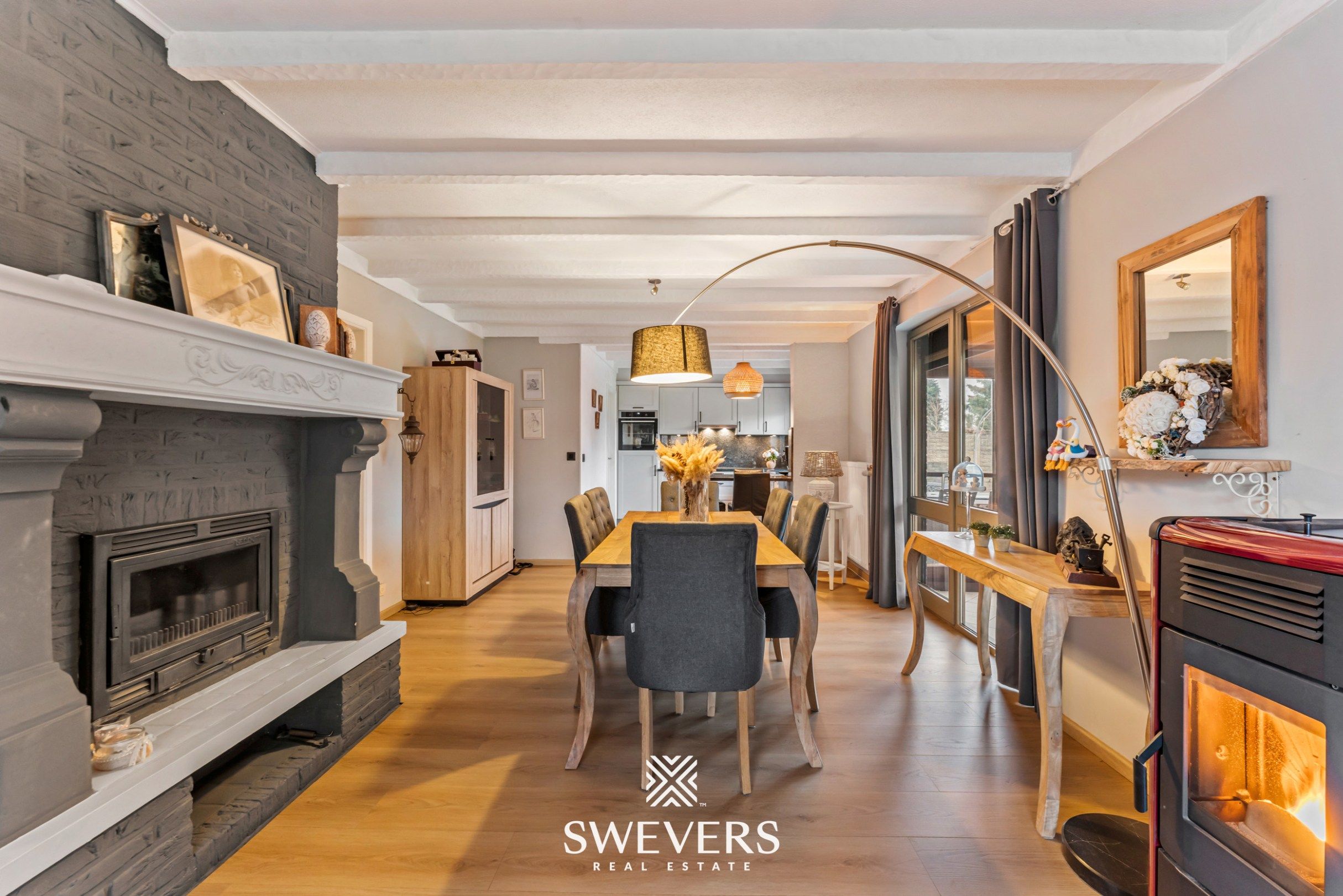 Instapklare open bebouwing met zuidgerichte tuin nabij het centrum van Heusden foto 2