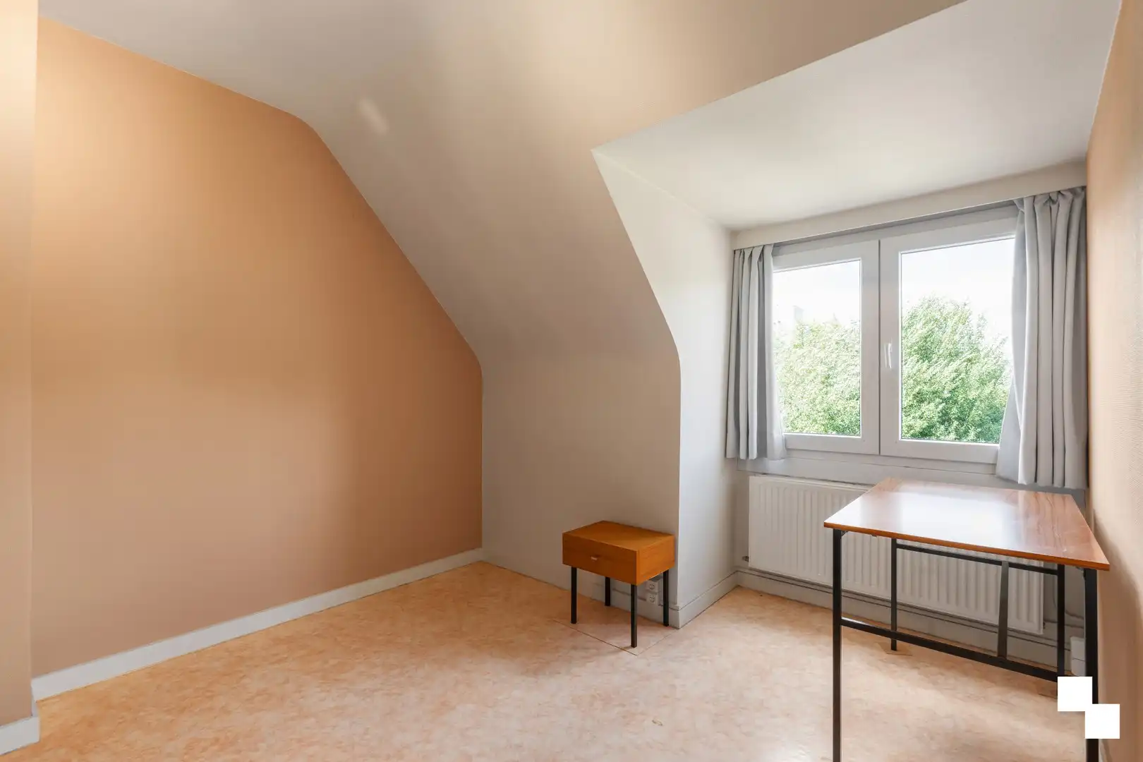 Ruime burgerwoning met leuke tuin - Roeselare foto 14