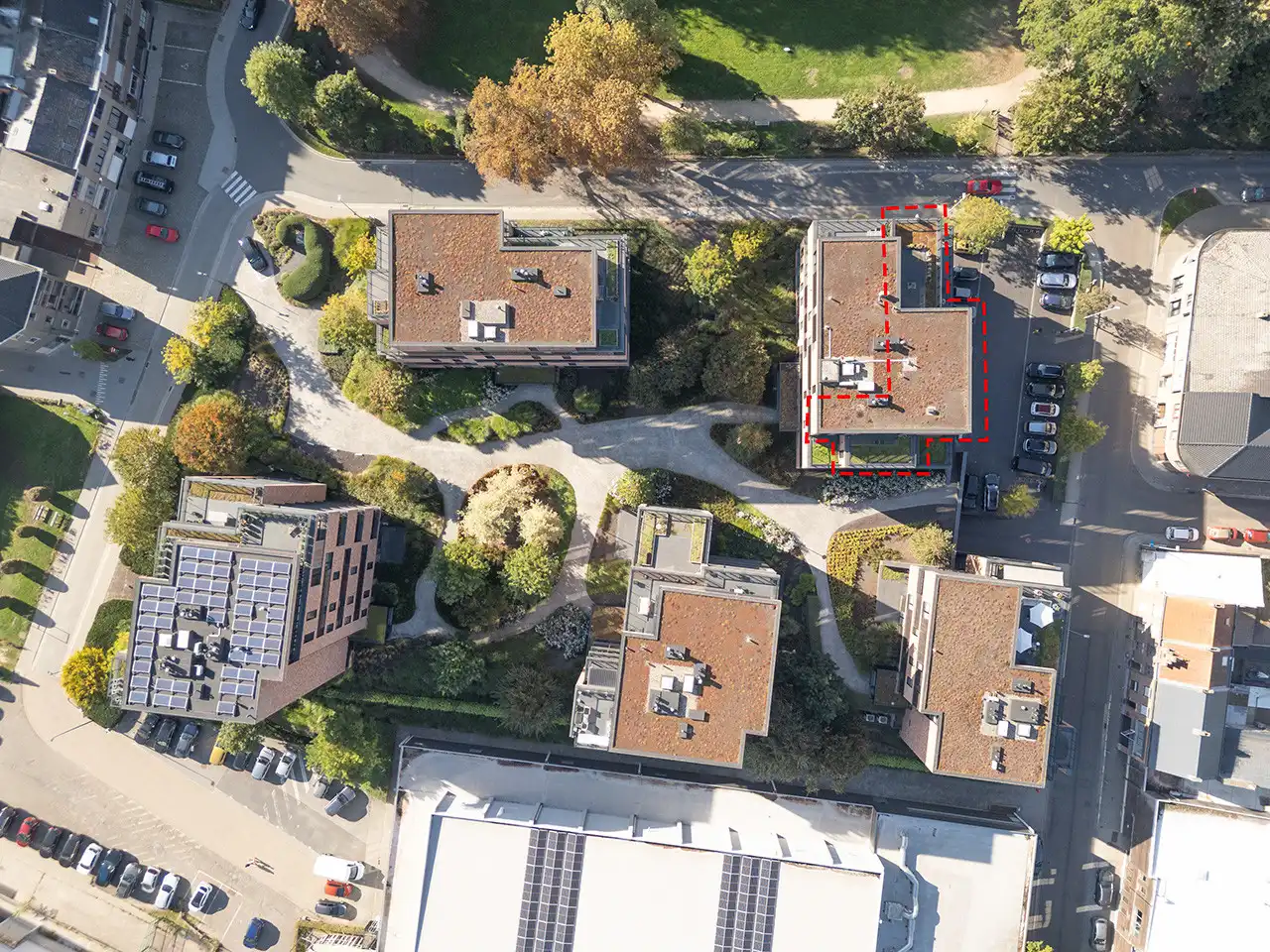 Exclusief penthouse/dakappartement met riante zonneterrassen, parkzicht & ondergrondse autostaanplaats(en) foto 4
