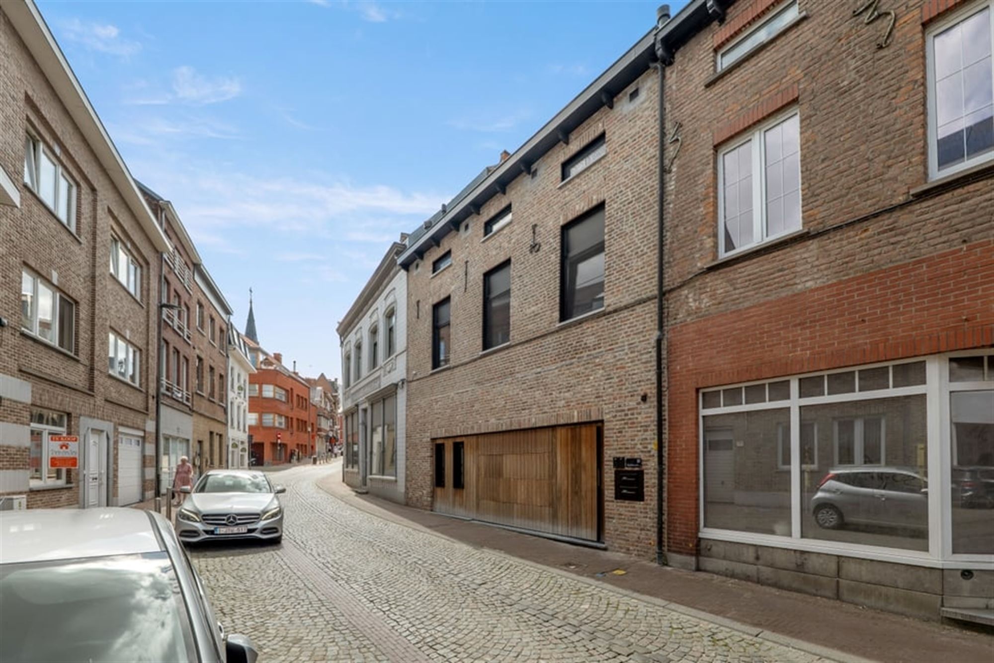 PRACHTIG GERENOVEERD APPARTEMENT MET 2 TERRASSEN TE HUUR MIDDENIN HET CENTRUM VAN SINT-TRUIDEN  foto 32