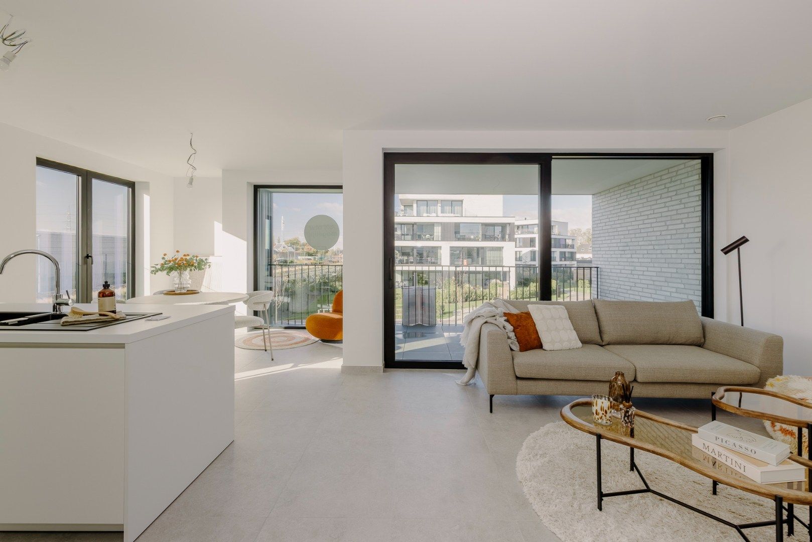 Instapklaar appartement in het groene Park Linde foto 6