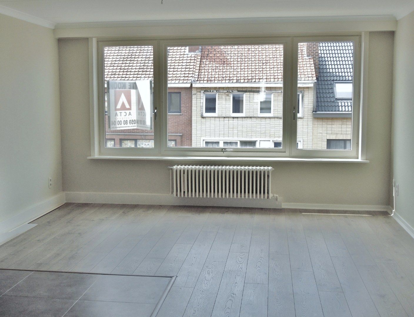 Niet gemeubeld appartement met twee slaapkamers foto 2