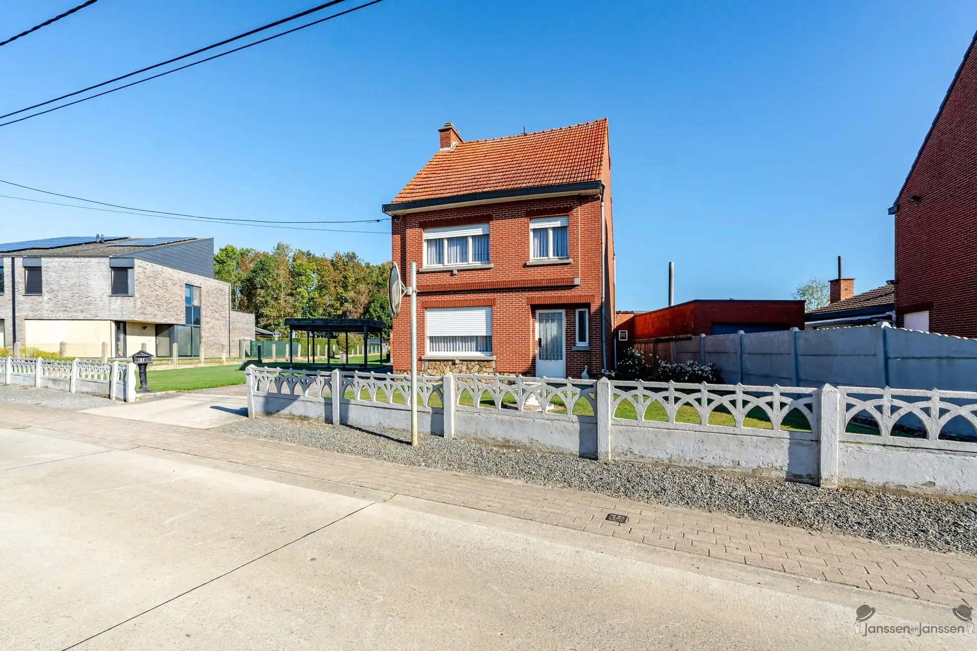 Te renoveren woning op ca. 17 are foto 2