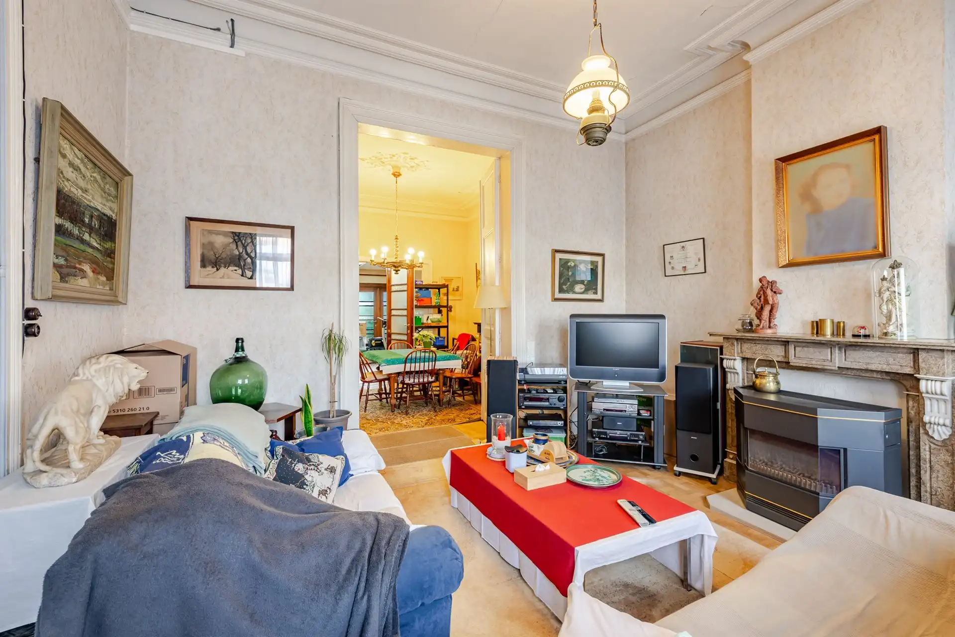 Te renoveren woning met tuin in het centrum van Aalst foto 4