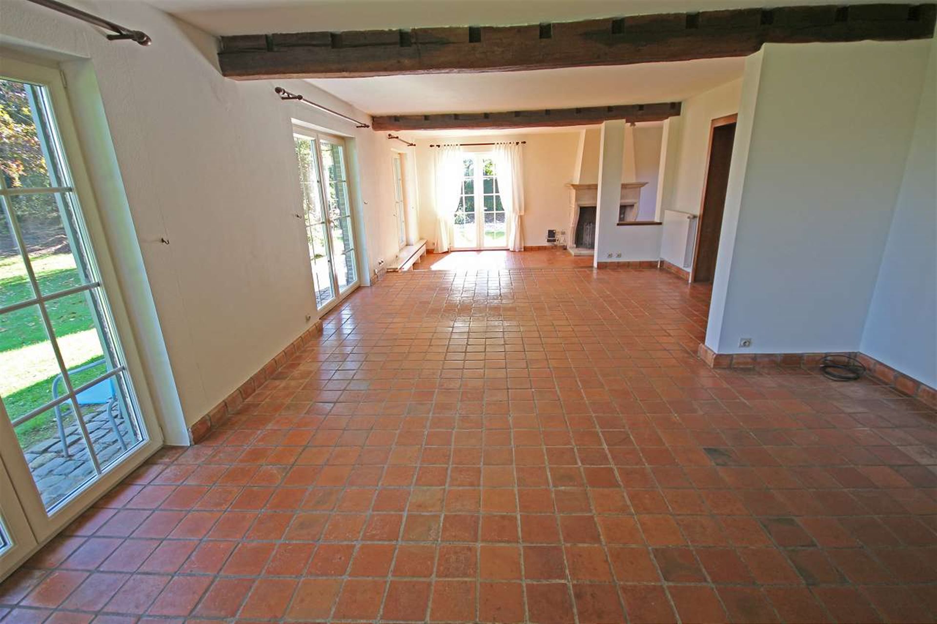 Ruime charmante villa gelegen aan de rand van het zoniënwoud foto 8