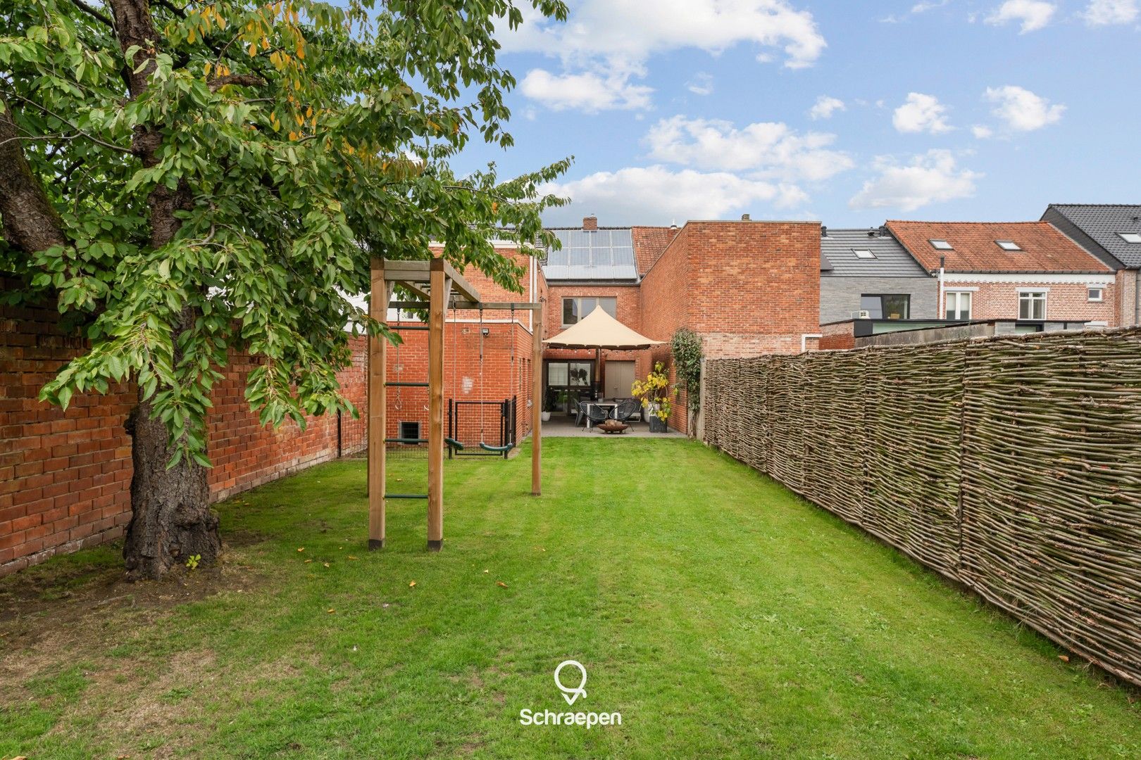 Instapklare en energiezuinige gezinswoning (245 m²) met 3 tot 4 slpks te Zonhoven-centrum! foto 3