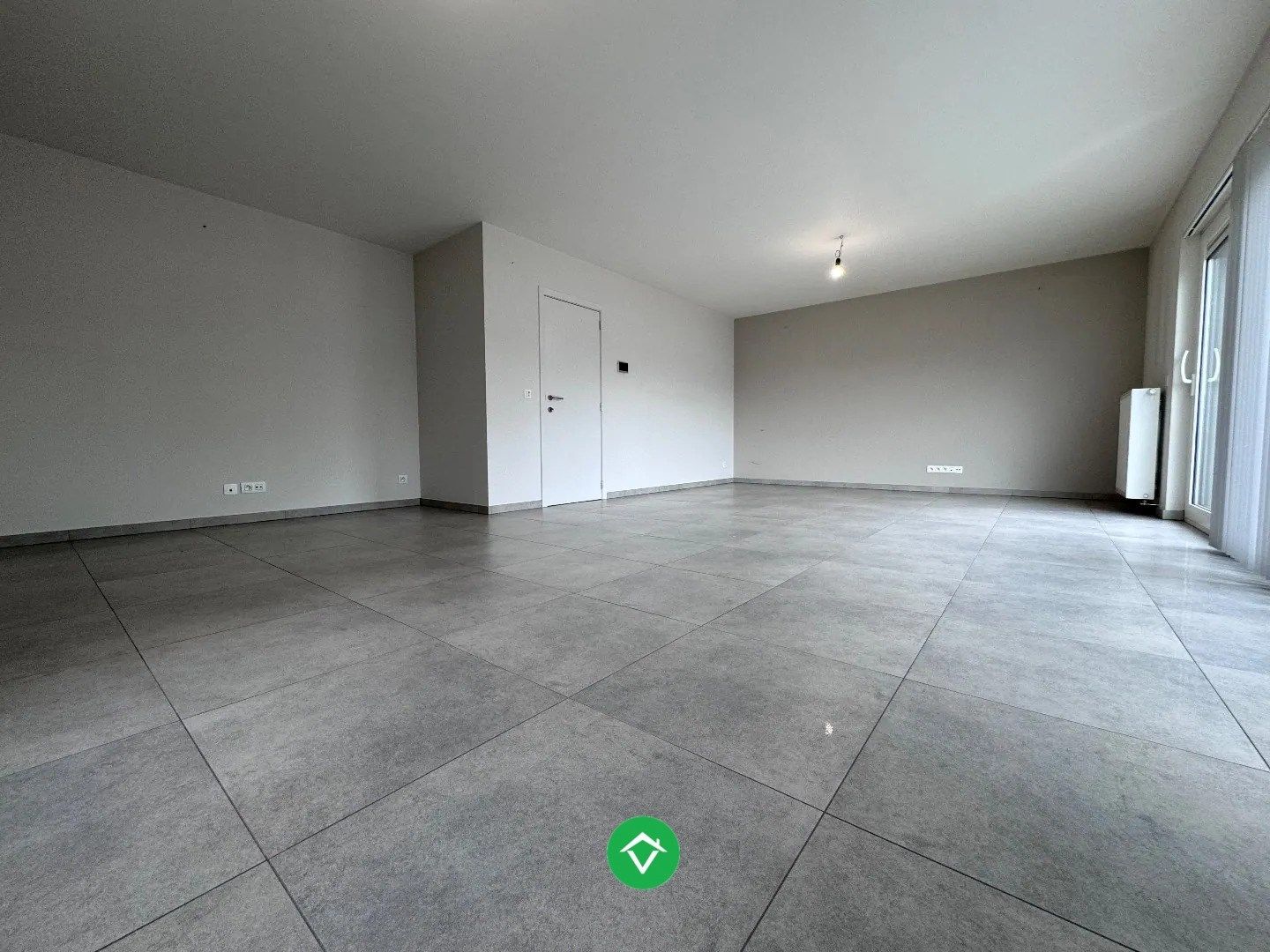 Appartement met 2 slaapkamers en zeer groot terras te Koekelare foto 2