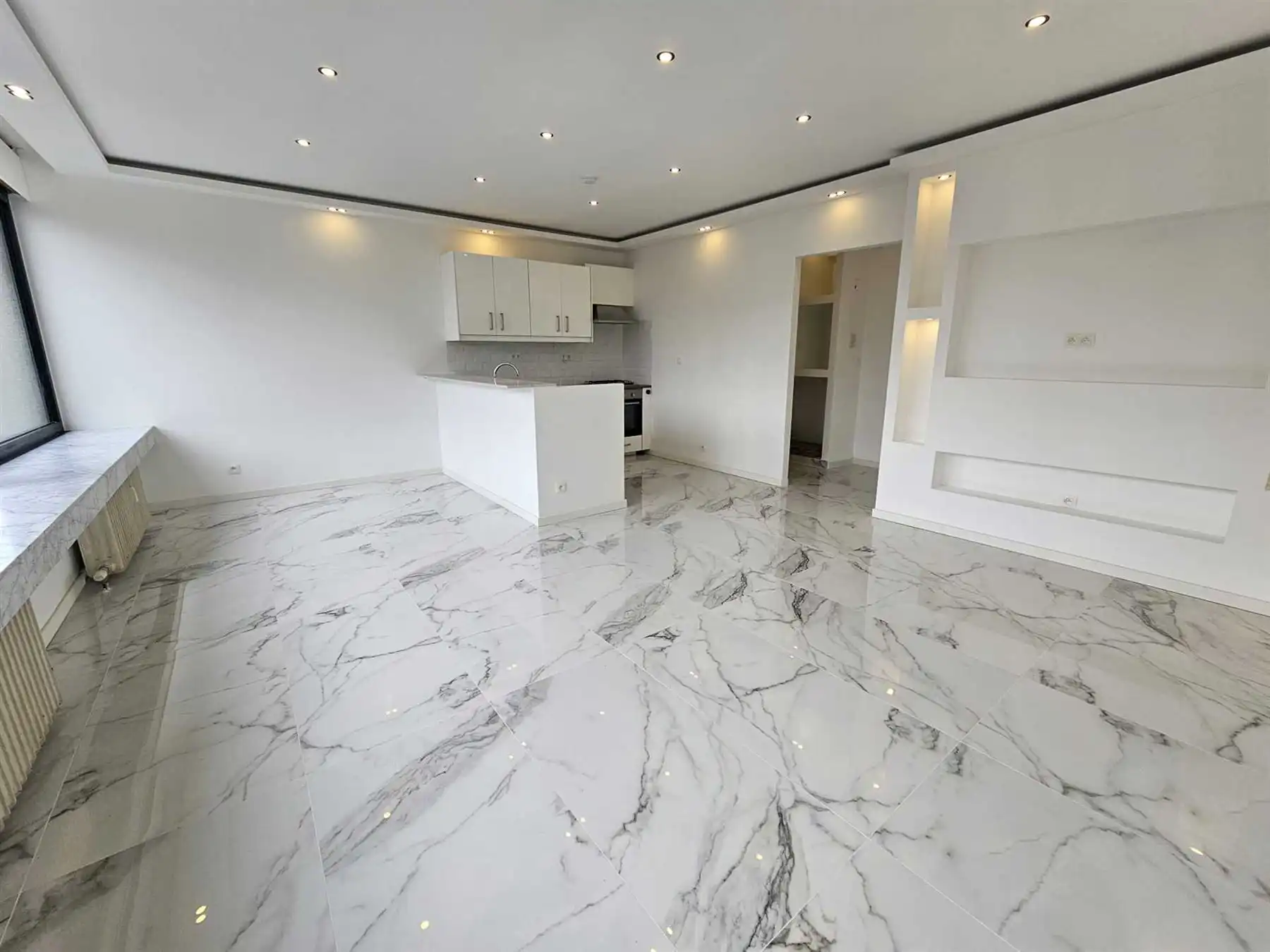 Gerenoveerd éénslaapkamer appartement in Antwerpen foto 9