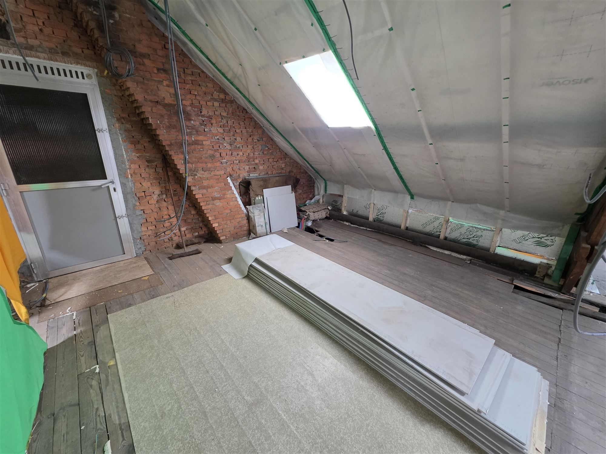 Gedeeltelijk vernieuwde boerderij op 903 m² foto 20