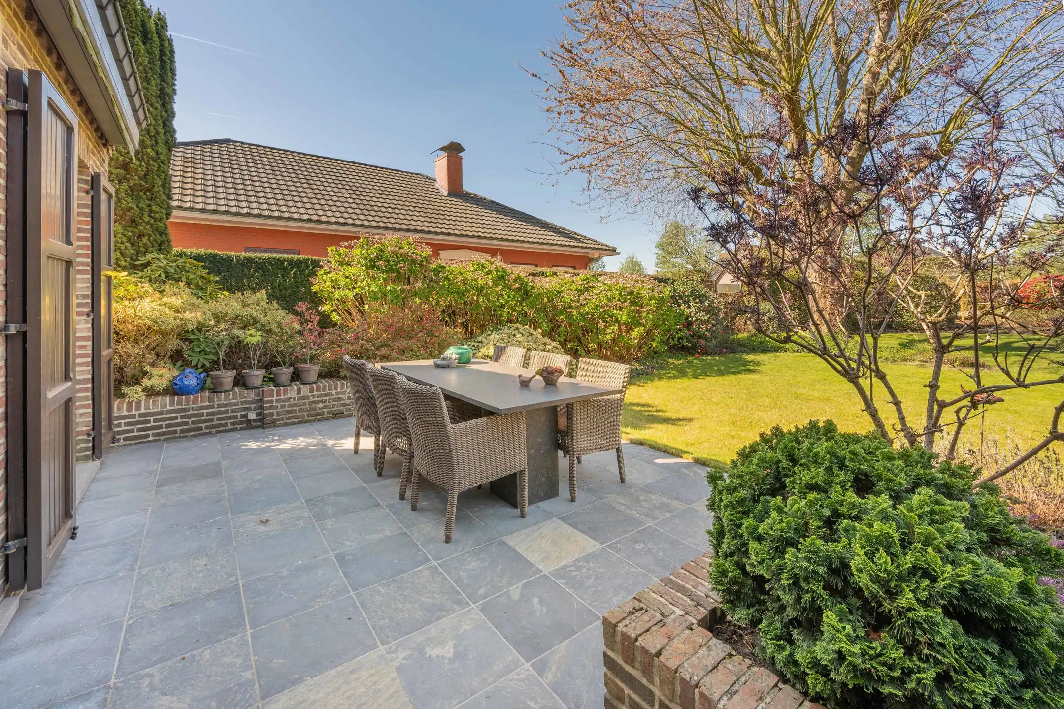 Charmante gezinswoning in rustige woonwijk  foto 7