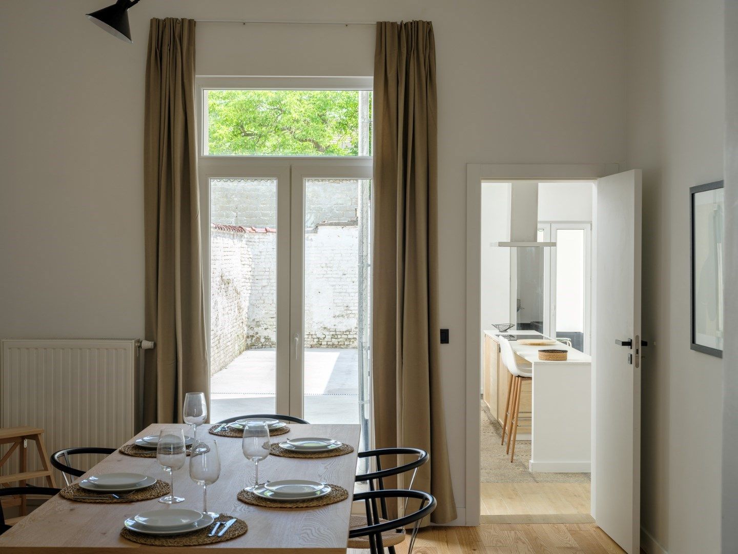 Gerenoveerde opbrengsteigendom met 6 hoogwaardige kamers in Gent foto 3