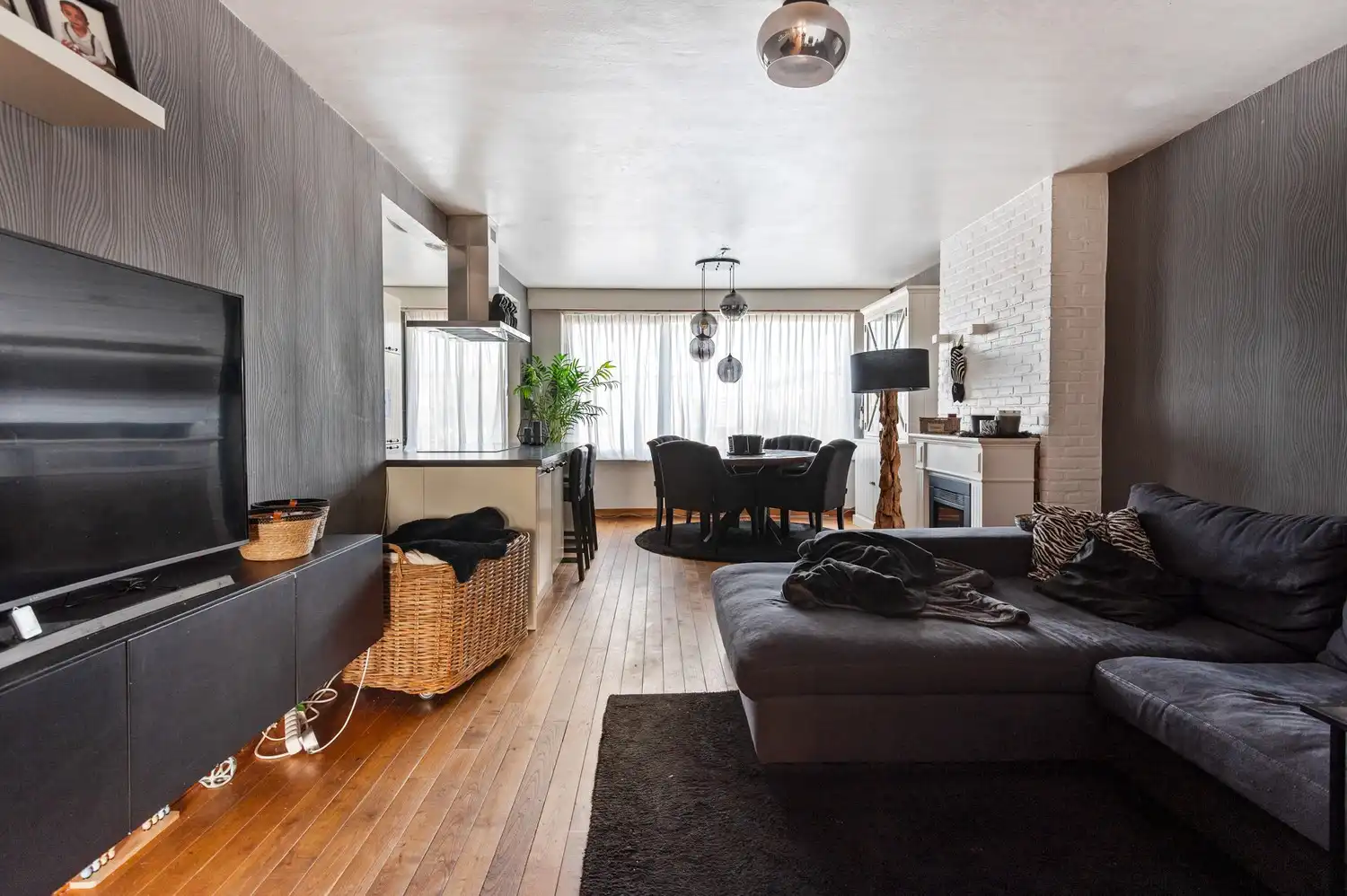 Ruime en veelzijdige kangoeroewoning met tuin en terrassen op topligging in Borsbeek! foto 4