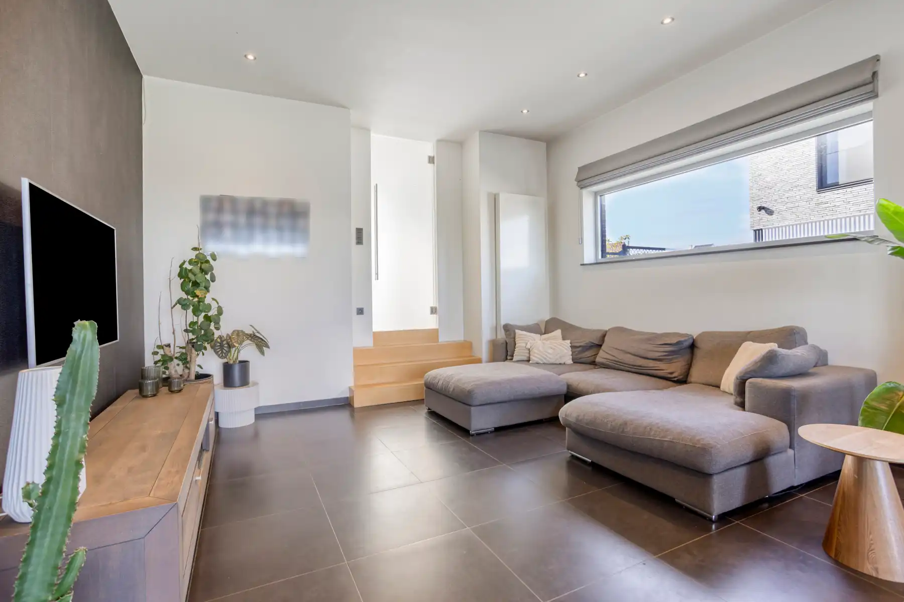 Recente 3-gevelwoning op topligging foto 5
