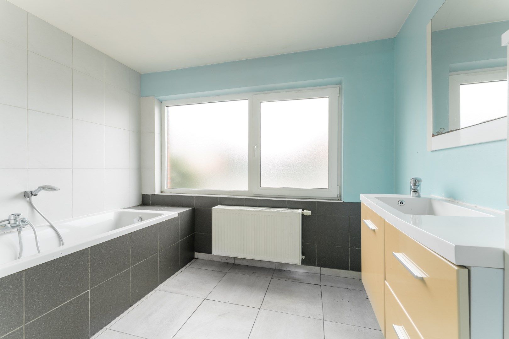 IN OPTIE!!! - Instapklare woning te koop met 3 slaapkamers! foto 10