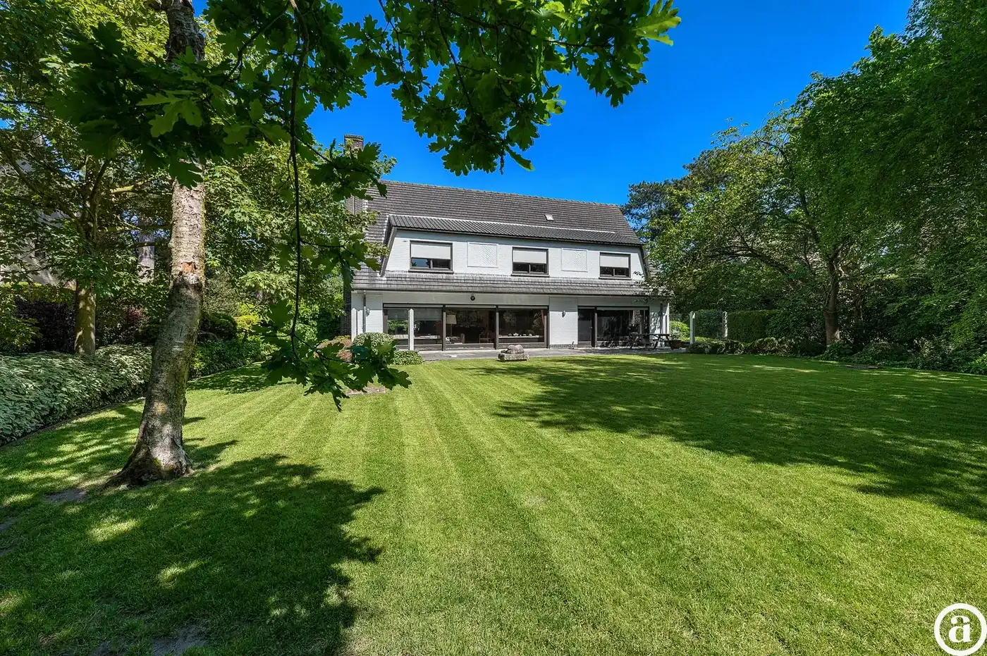 Exclusieve villa in het Zoute, rustig gelegen nabij de Boslaan op 1.704 m2 foto 3