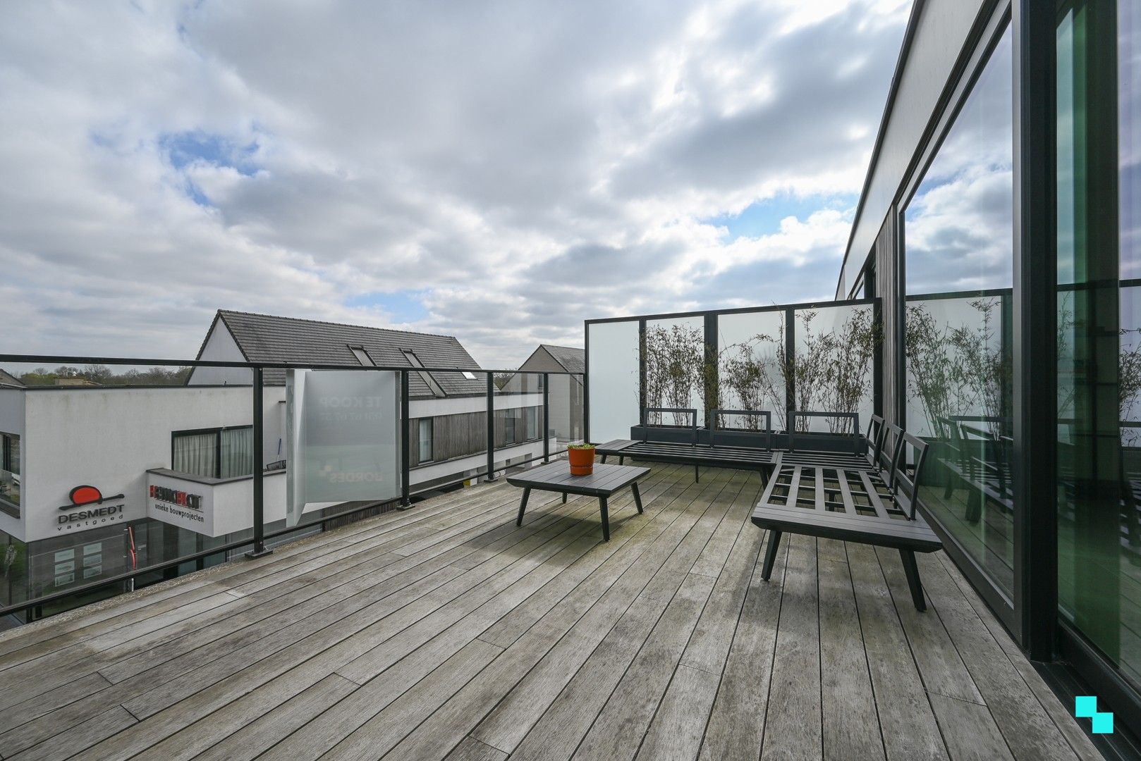 Recent éénslaapkamerappartement op de Bosmolens met riant terras. foto 11