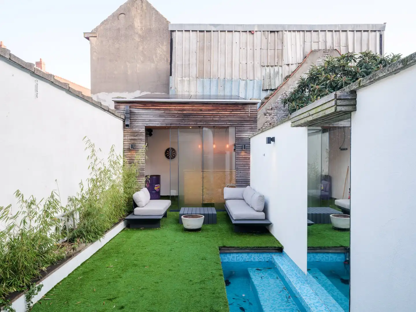 Opvallende luxerenovatie met 3 slaapkamers foto 20