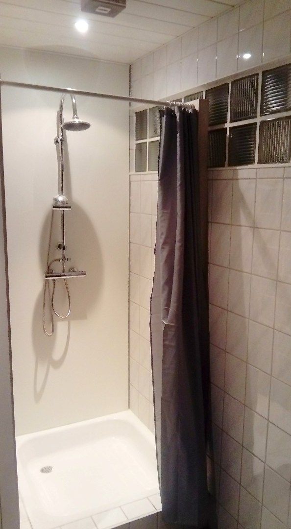 Ruime woning met 4 slaapkamers en zonnige tuin in Lauwe foto 8