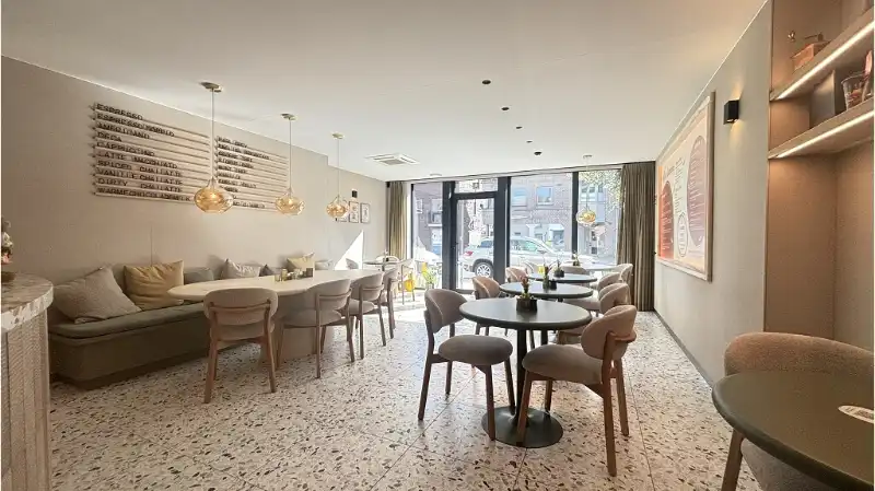 Overname instapklare ontbijt- lunchzaak in Sijsele Damme foto {{pictureIndex}}