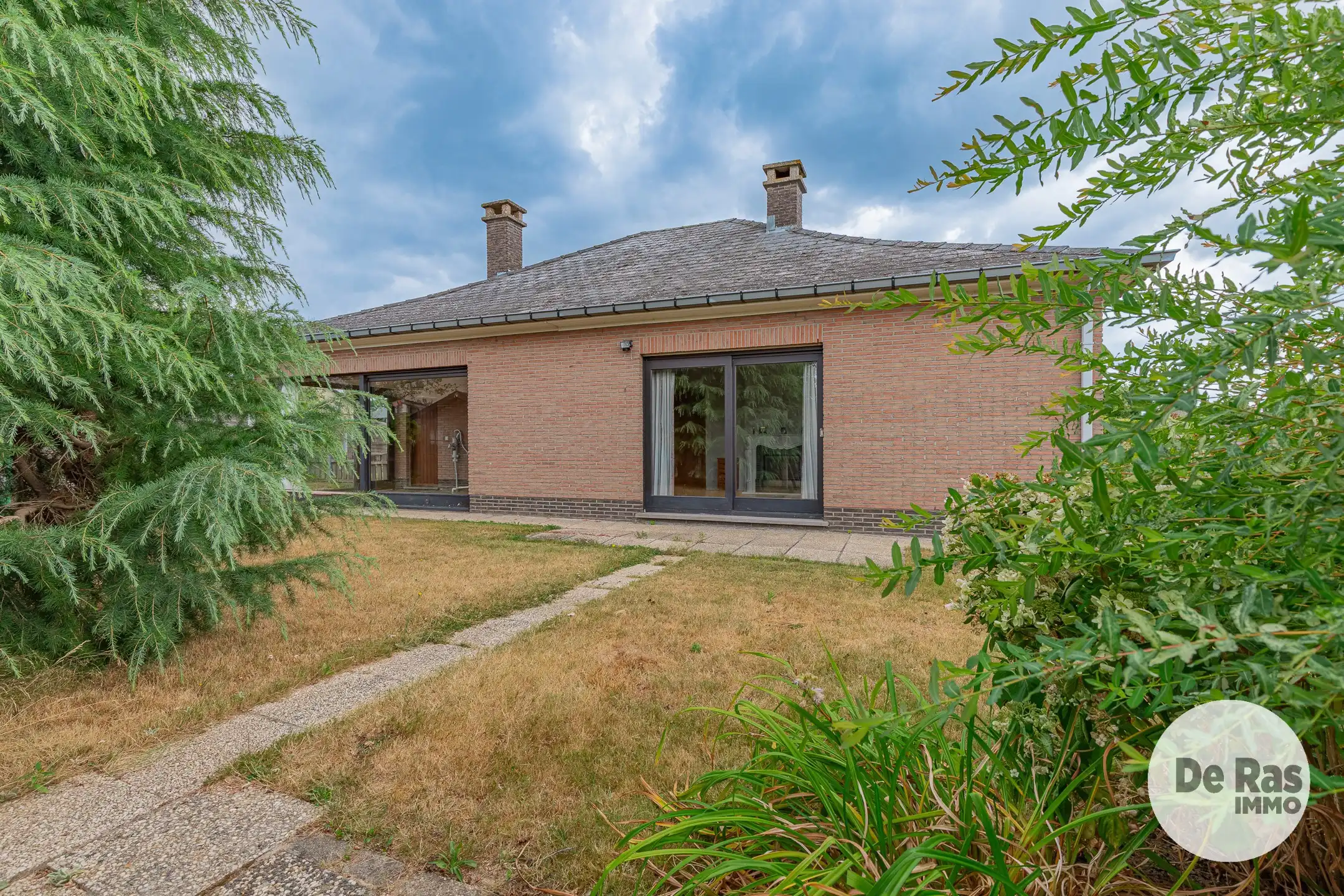 HERZELE - Bungalow in rustige woonwijk op toplocatie foto 19