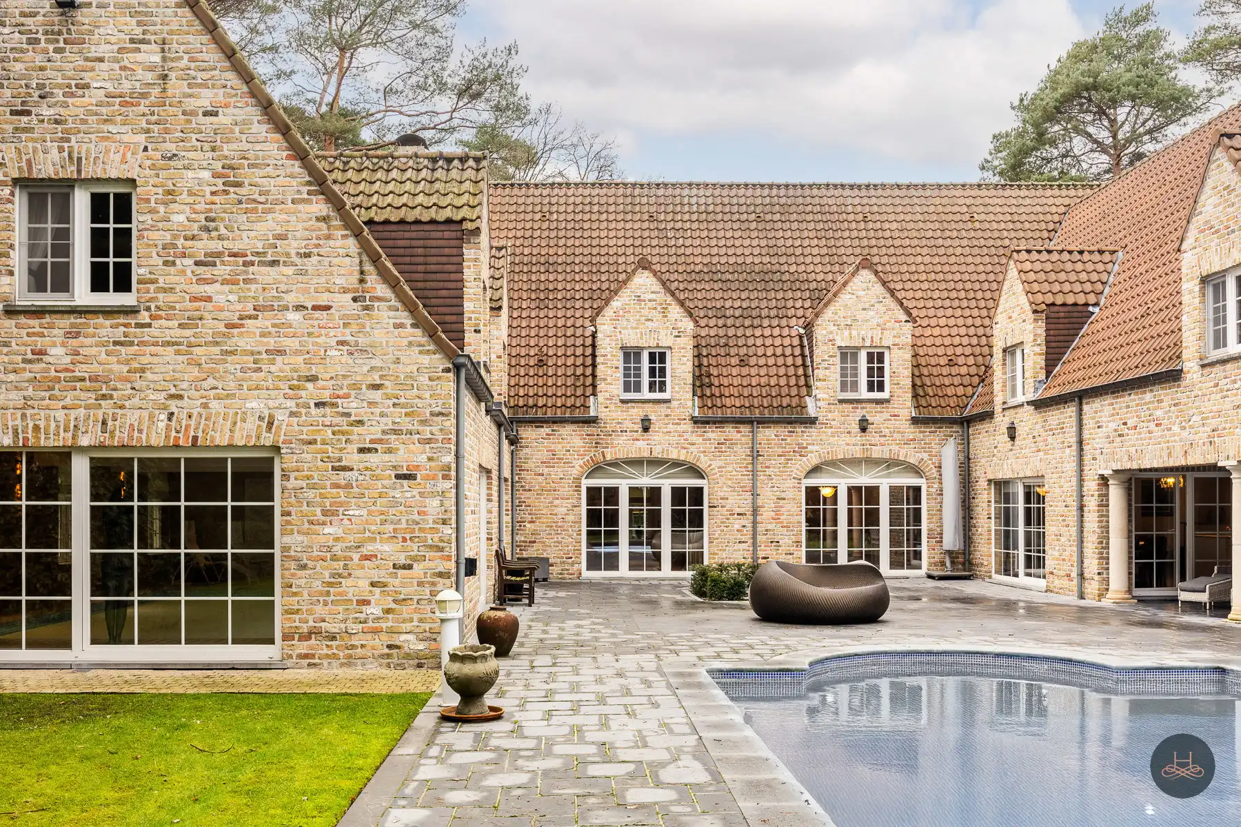 Exclusieve villa met binnenzwembad foto 28