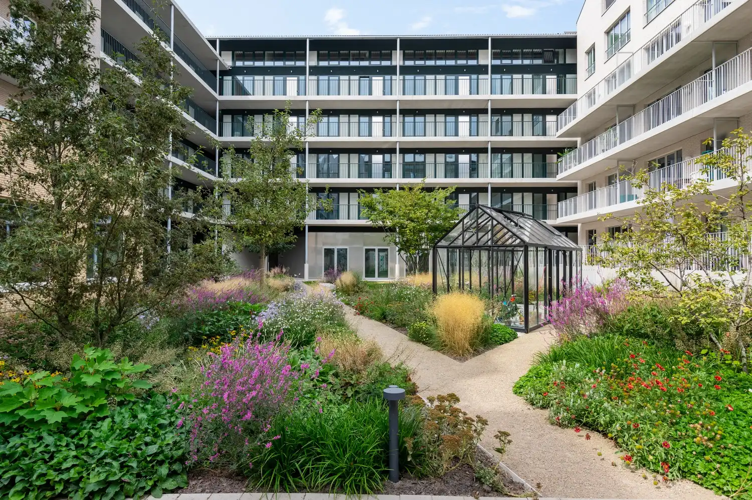 Nieuwbouw duplex penthouse met royaal terras in de Slachthuissite! foto 2