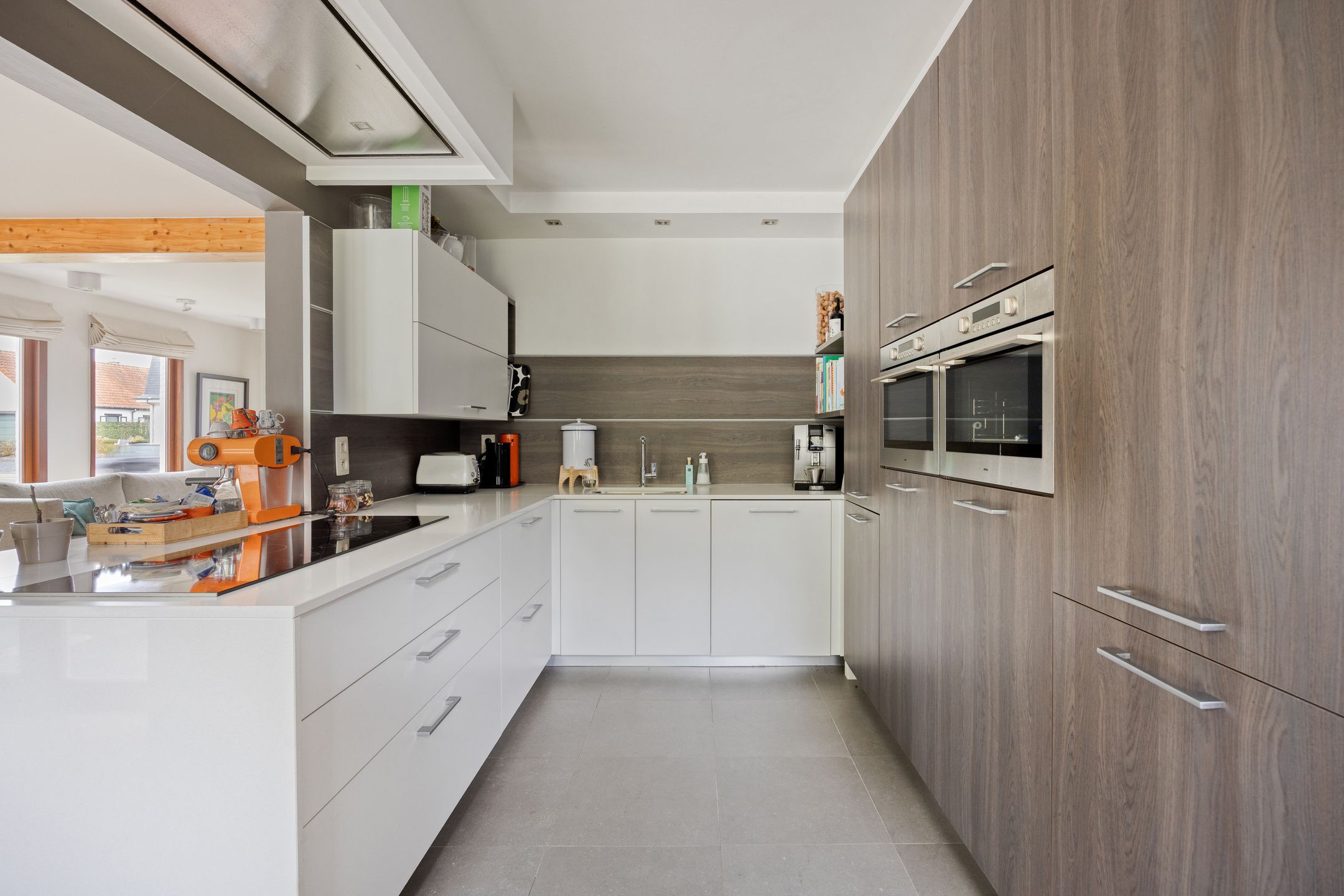 Energiezuinige woning met 5 slaapkamers & tuin op toplocatie foto 6