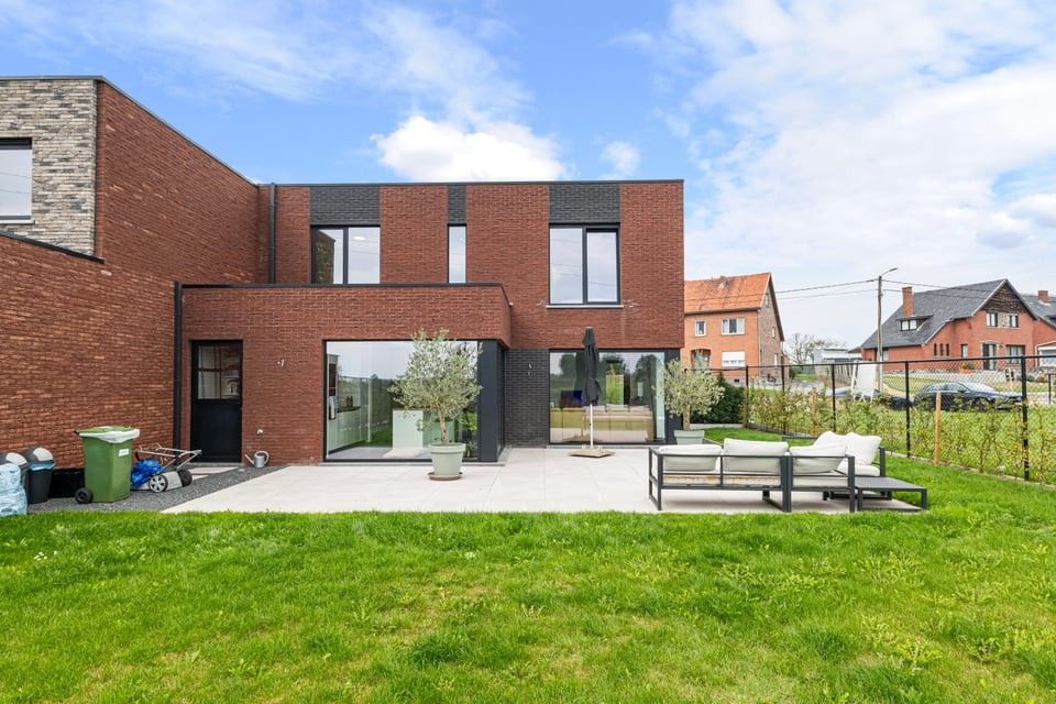 RECENTE GEZINSWONING MET 3 SLAAPKAMERS TE SINT-TRUIDEN foto 6