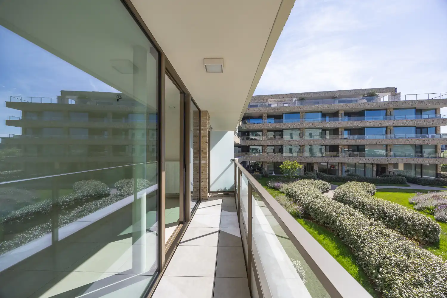 Nieuwbouwappartement met 2 slaapkamers te koop in Middelkerke foto 7