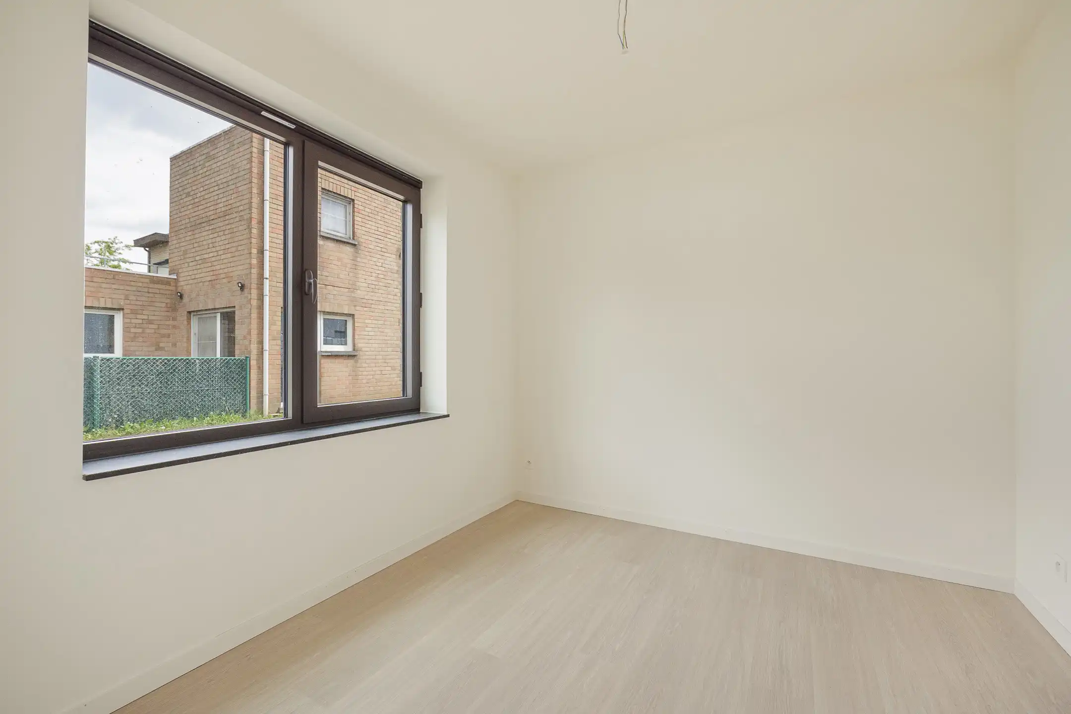 Nieuwbouw gelijkvloers appartement met tuin en terras foto 15