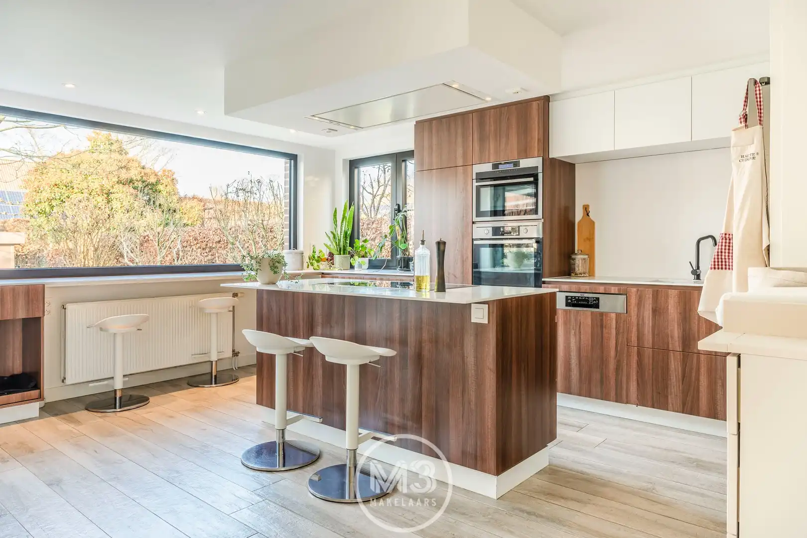 Instapklare open bebouwing met gezellige tuin in Wintam foto 8