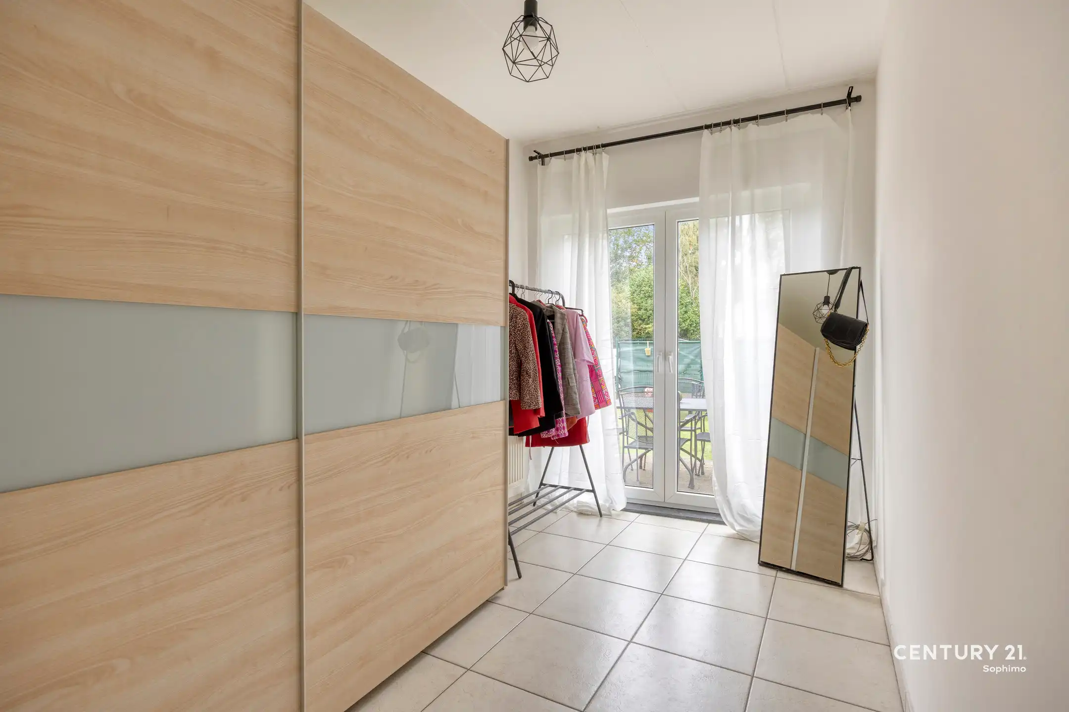 Appartement met 2 slaapkamers & tuin in centrum Keerbergen foto 12
