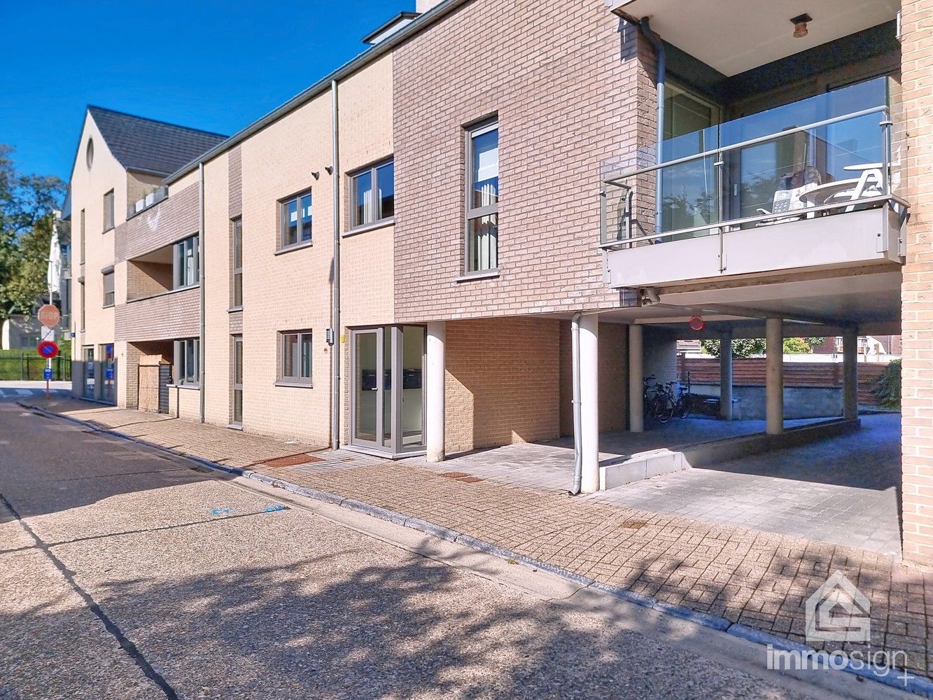 Ondergrondse autostaanplaats residentie Azzure te Bree foto 8