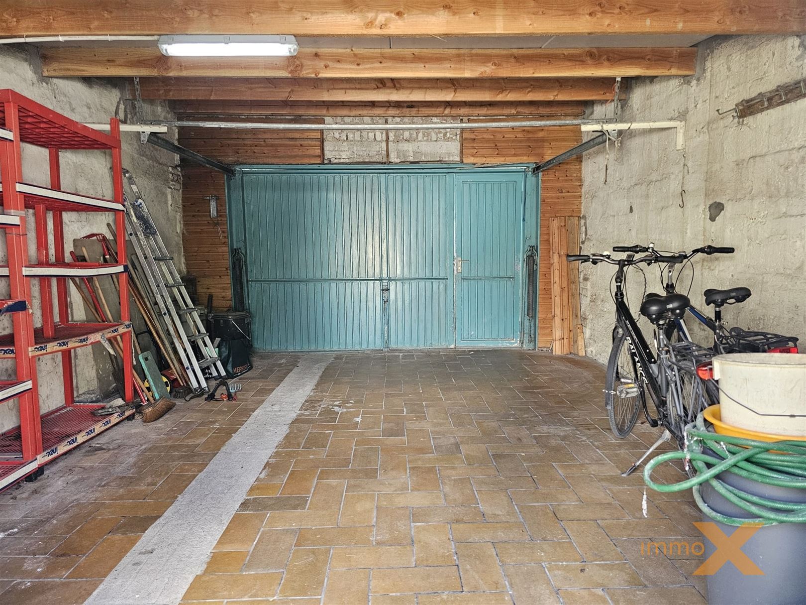 CHARMANTE WONING MET TUIN EN GARAGE foto 4