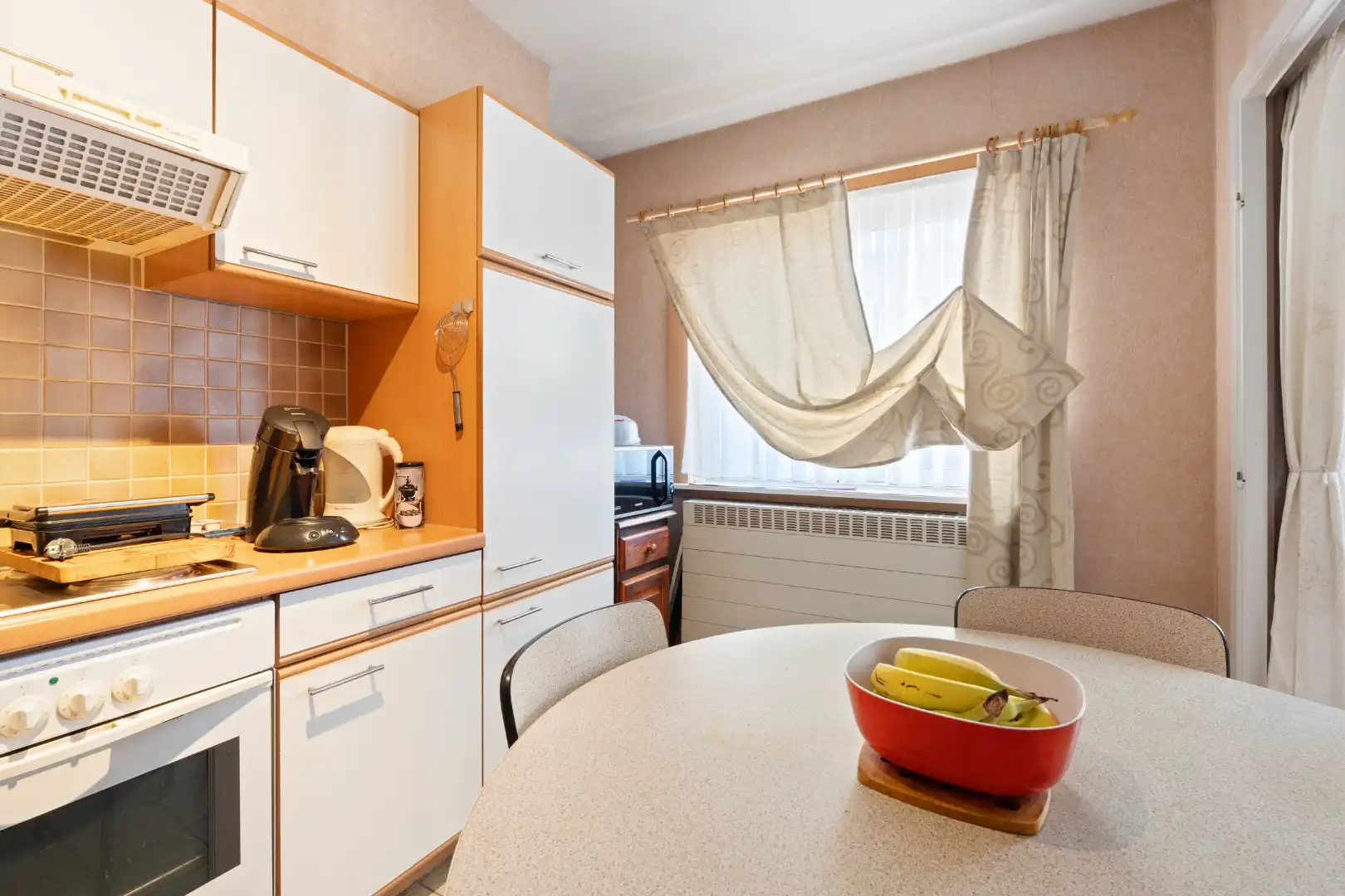 Ruim appartement met 3 slaapkamers, terras en garage in centrum Overmere foto 7
