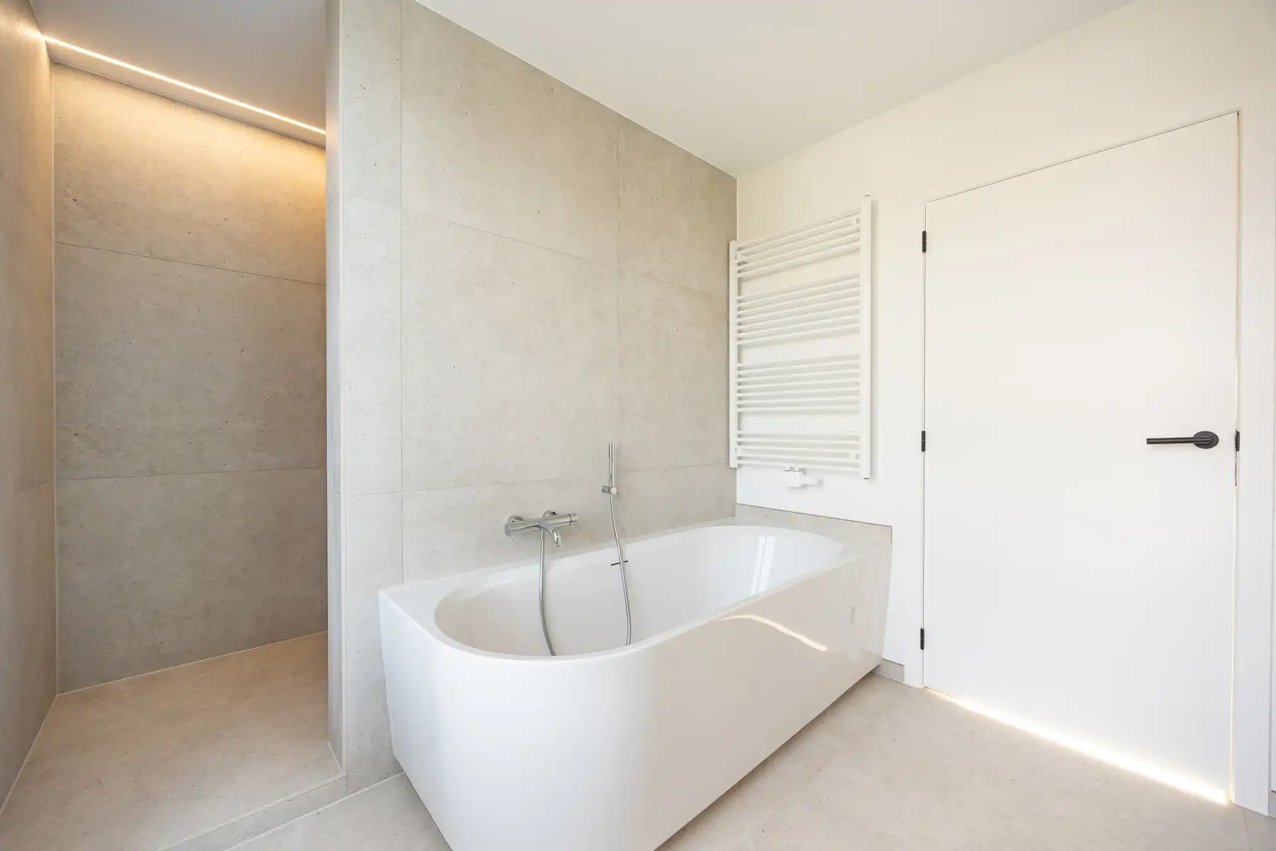 Luxe BEN woning met 4slk en 2bdk foto 22