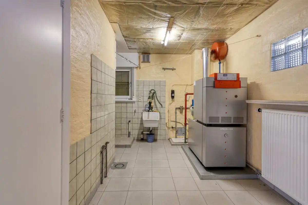 Ruime woning met 3 slaapkamers en tuin foto 13