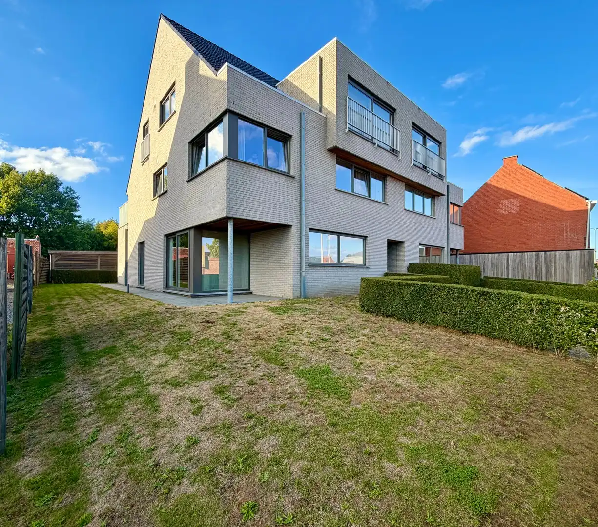 Luxueus appartement in villa residentie! foto {{pictureIndex}}