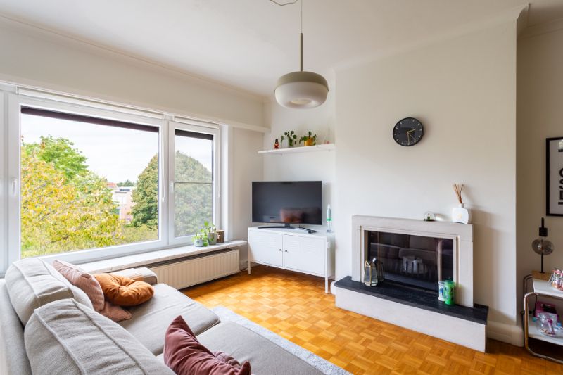 Prachtig ruim en lumineus 3 slpk appartement met verzicht + terras en P! foto 8
