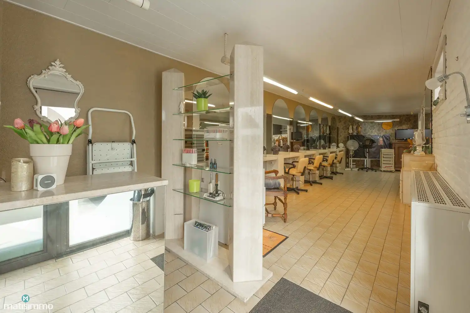 VRIJSTAANDE WONING MET MULTIFUNCTIONELE RUIMTE (KAPSALON)  IN GROTE-SPOUWEN foto 3