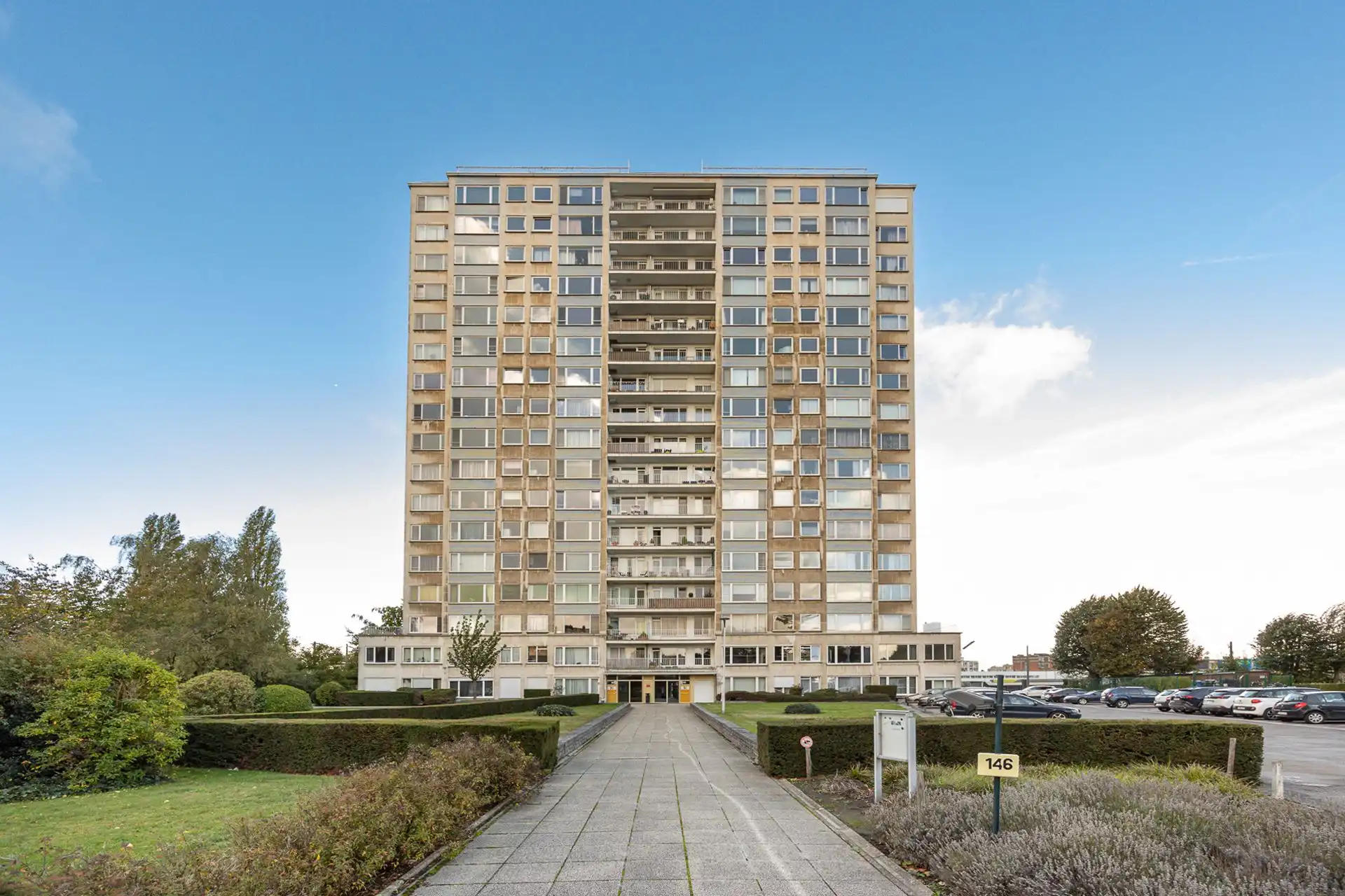 Instapklaar appartement met 3 slaapkamers en ruim terras foto 13