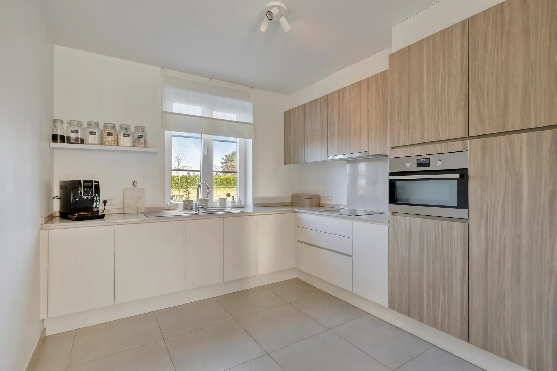 Huis (°2024, EPC A: 21) met 3 slaapkamers, carport en tuin te Maldegem foto 7