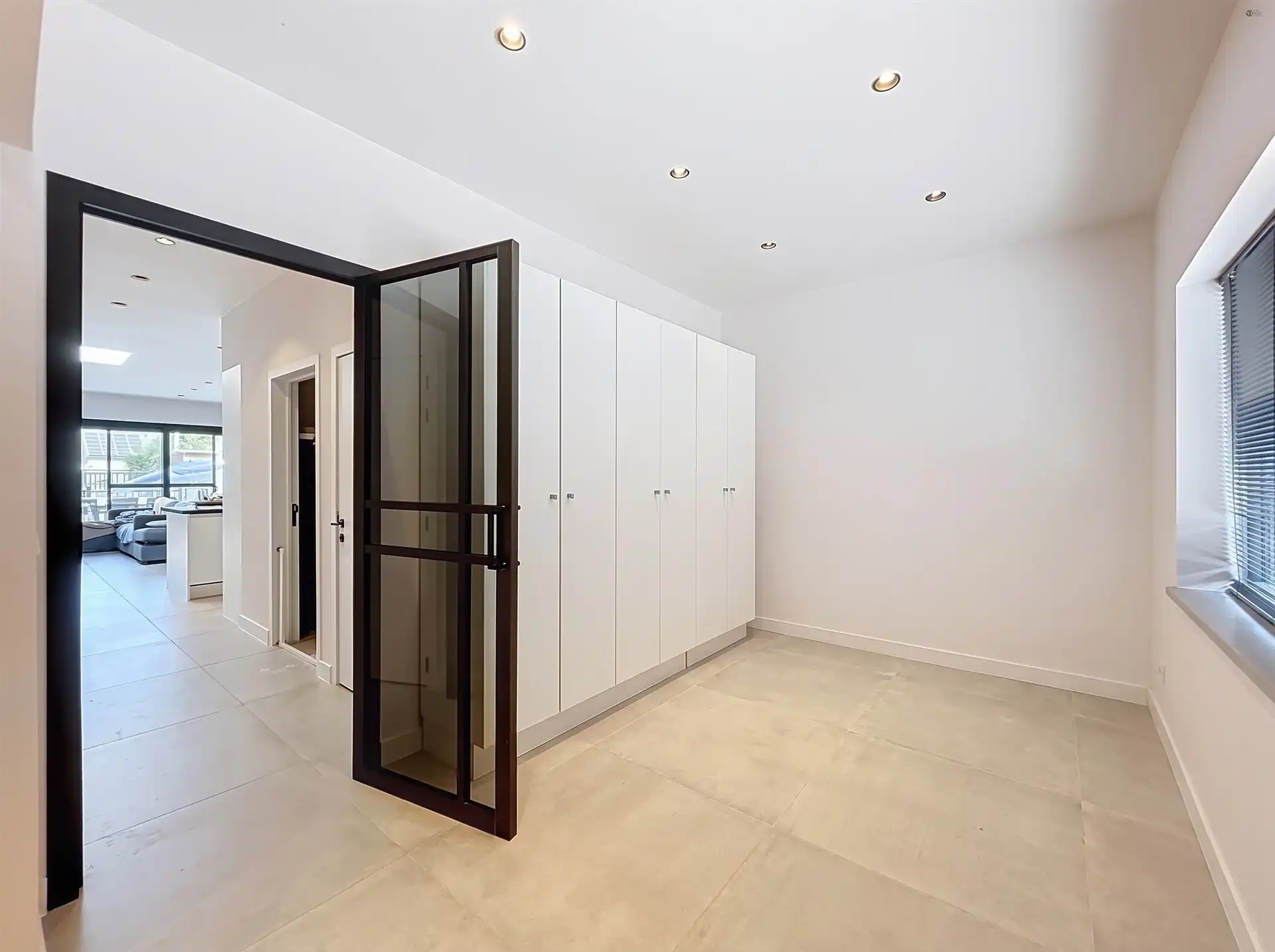 instapklare gezinswoning met 3 slaapkamers op perceel van 363m² foto 6