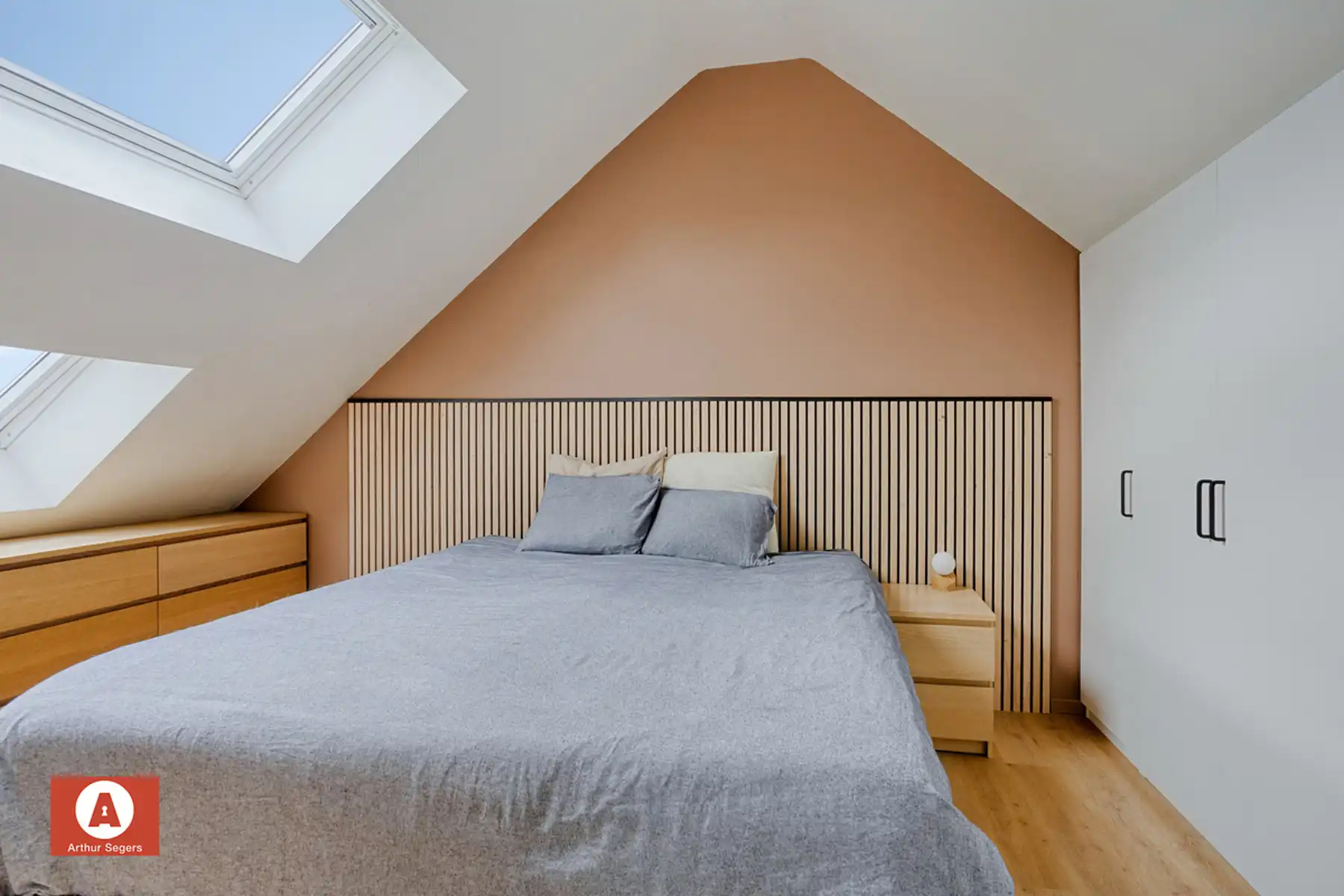 Energiezuinige gezinswoning mét atelier (40 m²) in Peizegem. foto 23