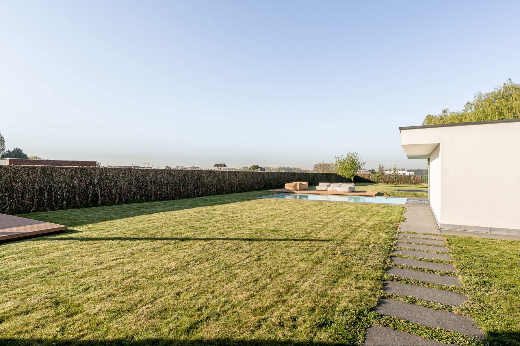 Unieke eigentijdse villa met zwembad foto 26