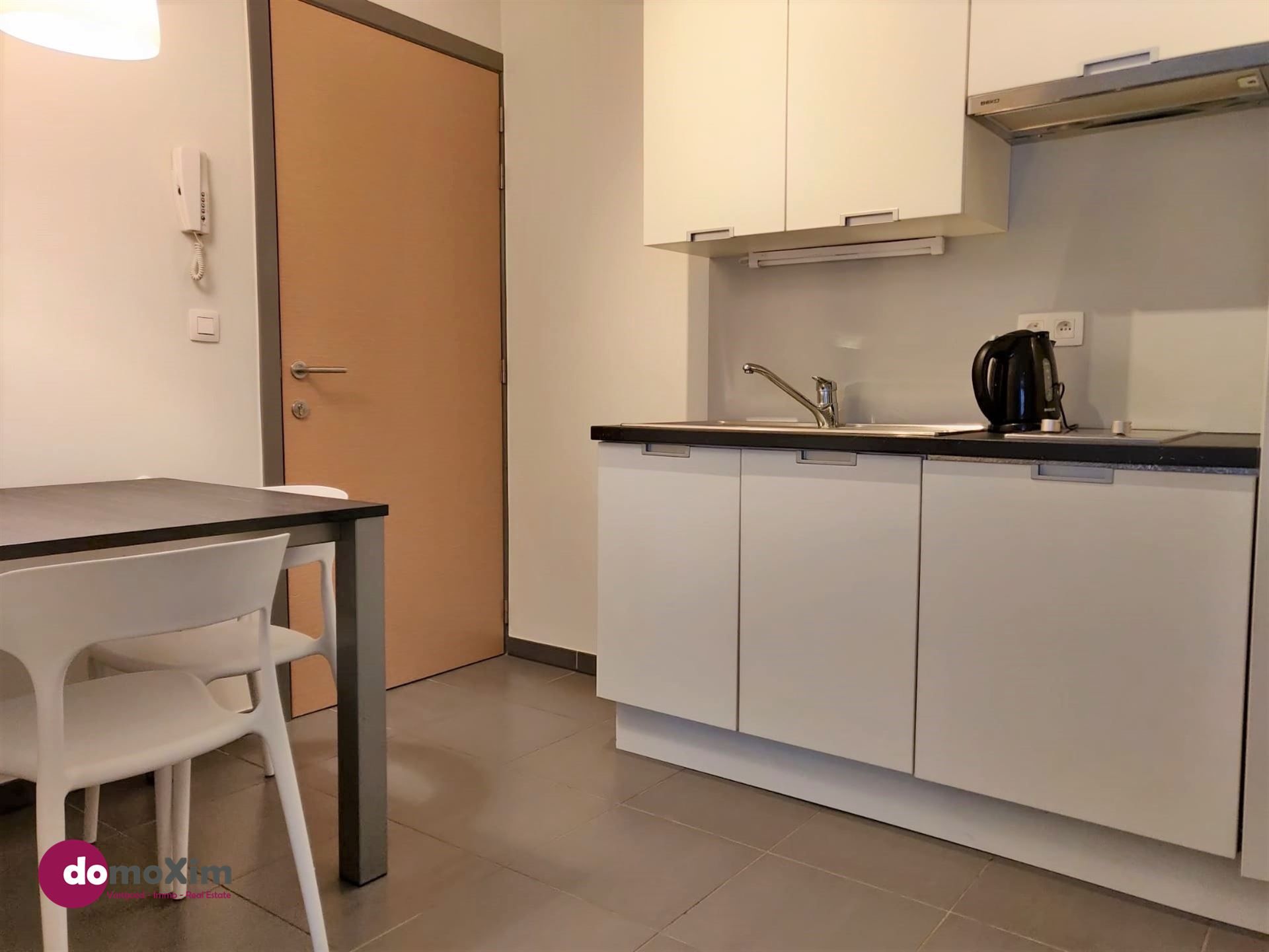 Moderne gemeubelde studio, geschikt voor twee personen, in het centrum van Leuven foto 5