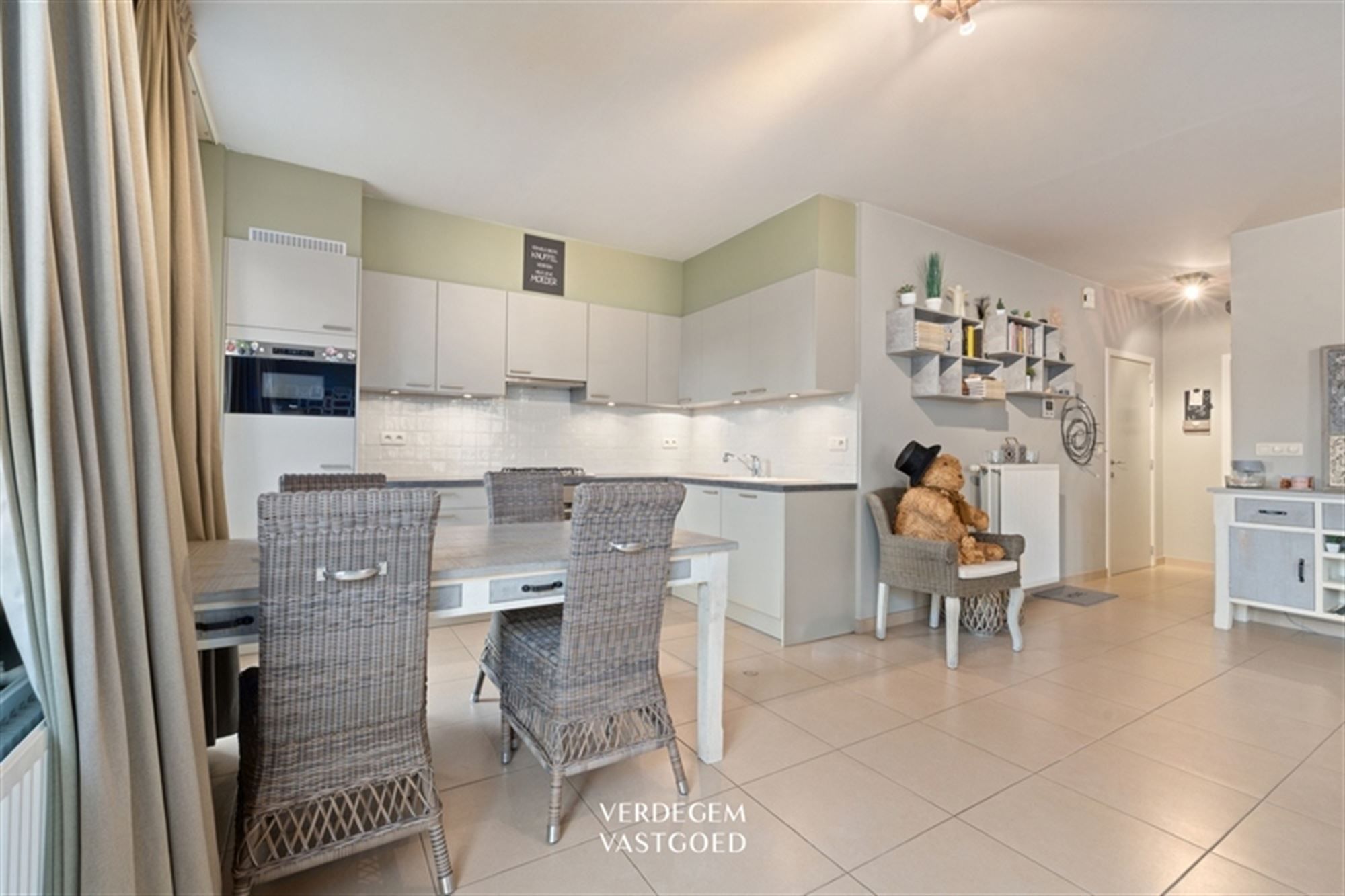 Wonen aan zee: modern en ruim gelijkvloers appartement met 2 terrassen foto 6