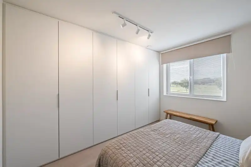 Nieuwbouwparel met comfort, rust en topligging foto 15